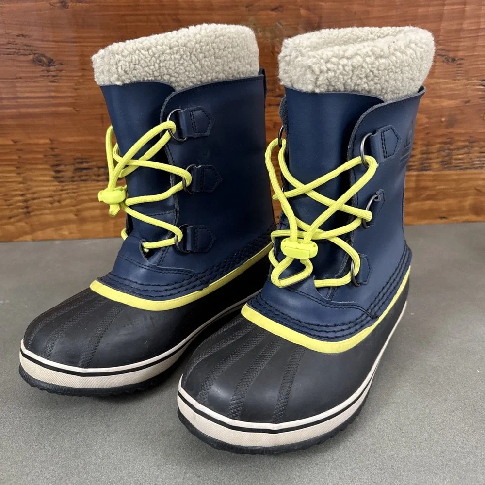 Sorel Snow Boots Boys Size 4 Blue Waterproof Insulated Lined Winter